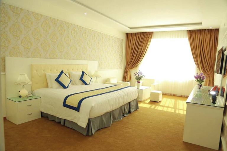 Bedroom 2, White Hotel, Vinh