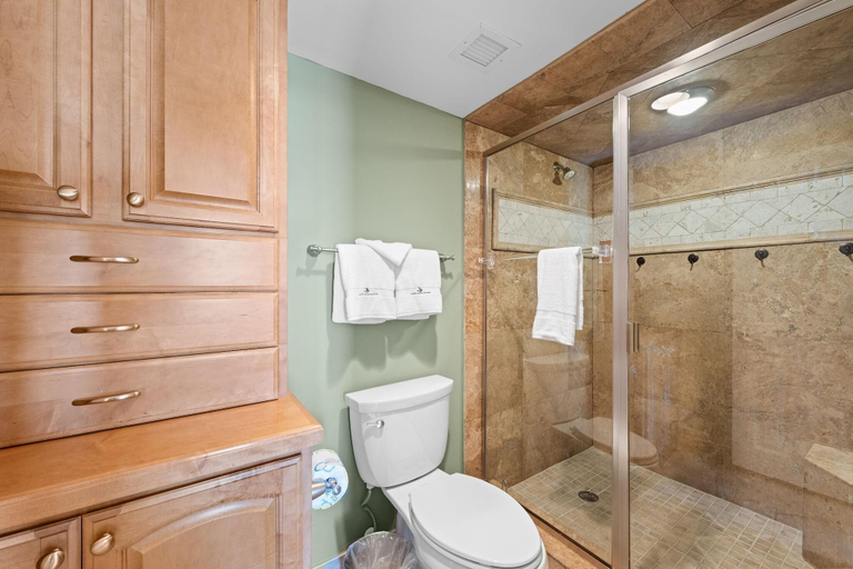 Bathroom 4, Seaspray East 624-gulf Front, Escambia