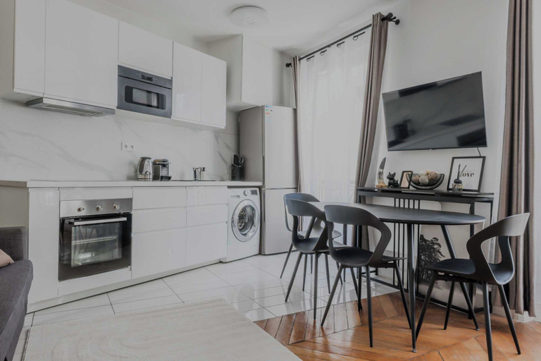Private kitchen 4, Charming Apartment - 1bd/5p - Gare du Nord, Paris