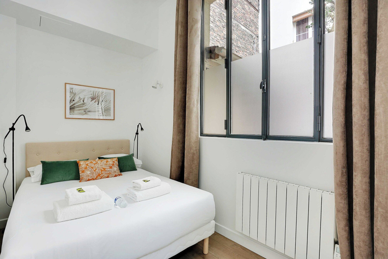 Room 3, Cozy Apartment - 3br/8p - Musee de La Poste, Paris