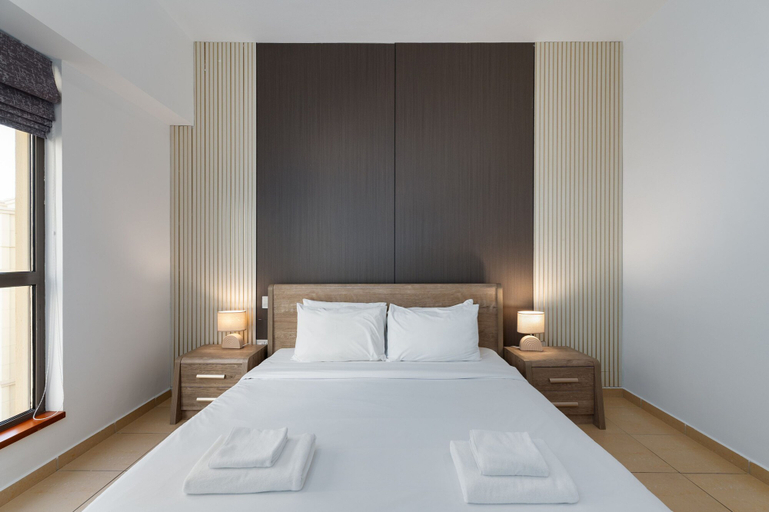 Room 2, Cozy 3BR Space at JBR Beach Nearby, Dubai