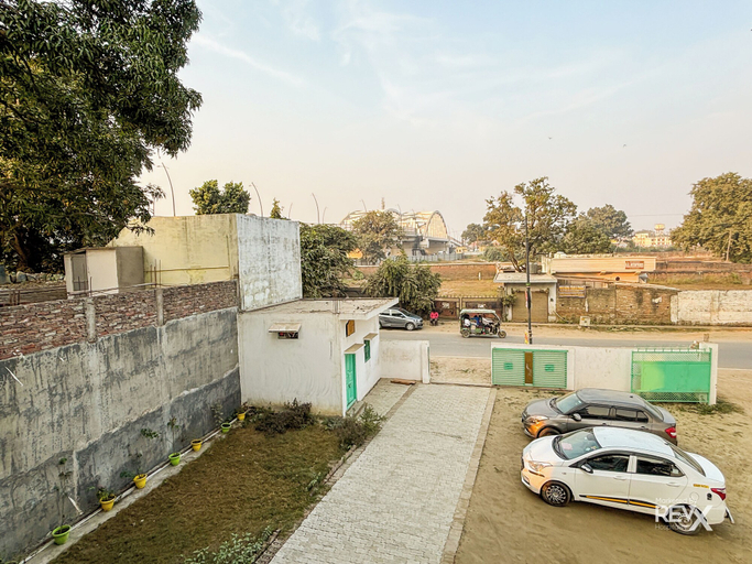 Exterior & Views 2, Raghuveer Sadan, Near Ram Mandir - 10 Min Walk, Faizabad