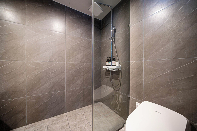 Bathroom 5, The Western Busan Hotel by StayNEO, Gangseo