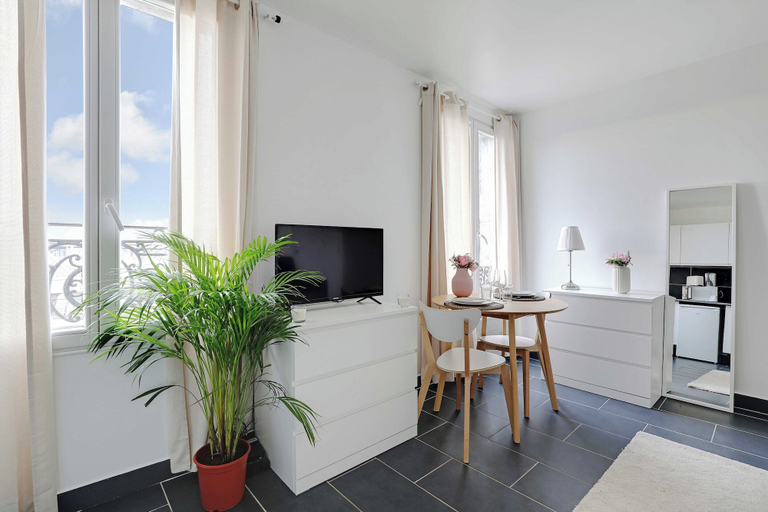Dining 4, Quiet Studio - 2P - Pantin/pathe La Villette, Seine-Saint-Denis