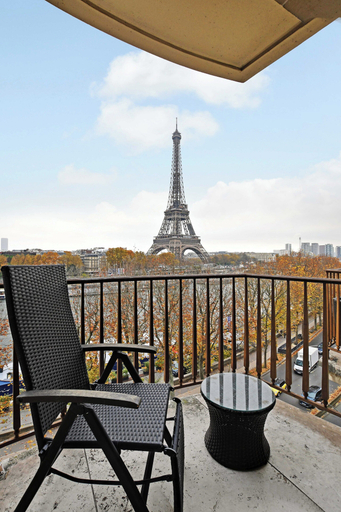 Others 4, Wonderfull apartment - 1BR 6P - Eiffel Tower, Paris