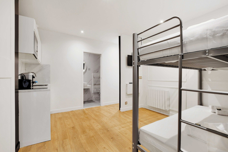 Room 5, Comfortable Studio - 1br/4p - Republique, Paris