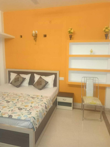 Bedroom 3, Rudra Guest House, Varanasi