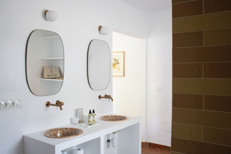 Bathroom 4, Cortijo Genesis, Málaga