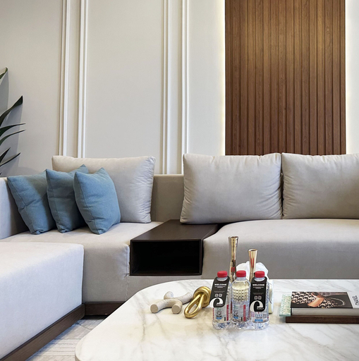 Others 5, Kease Narjis A-12 Luxury Gold AX18, Riyadh
