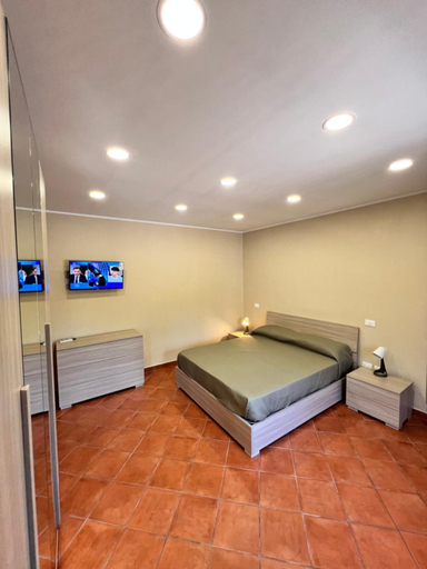 Others 3, Appartamenti Minturnae Relais, Latina