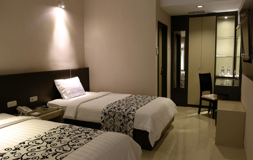 Bedroom 6