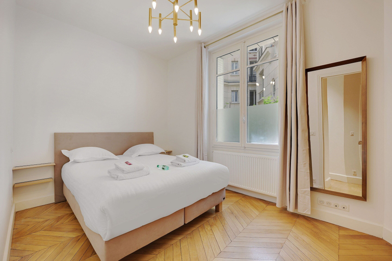 Bedroom 3, Superb apartment with terrace 2BR 4P Trocadero, Paris