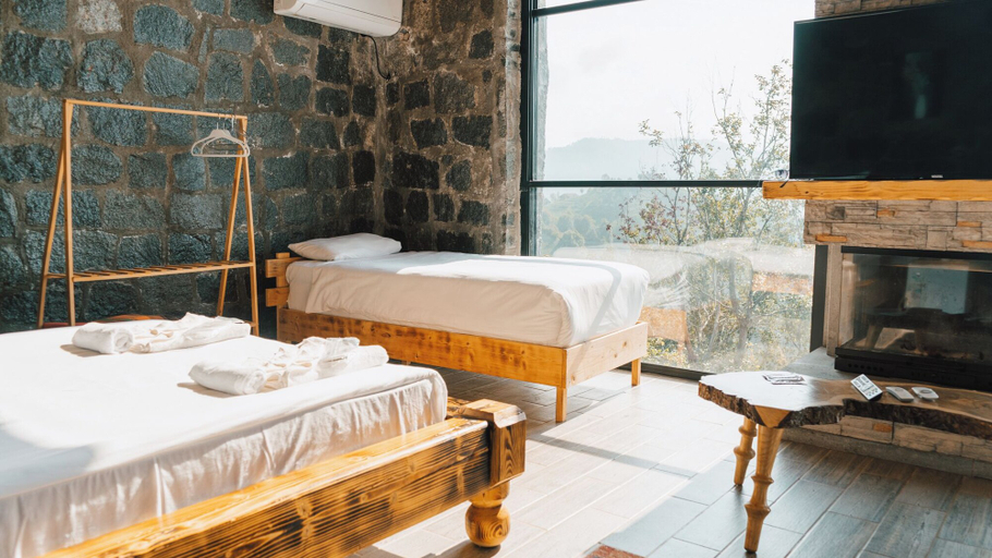 Bedroom 3, Madağ Bungalov, Fındıklı
