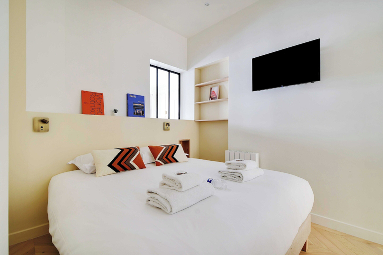 Room 3, Sublime Apartment in the Montorgueil, Paris