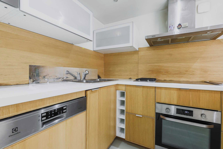 Private kitchen 2, Exceptional apt With Garden - 3br/6p - Vincennes, Val-de-Marne