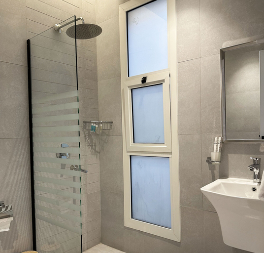 Bathroom 2, Kease Ar Rabi D8-2 Royal Design GZ15, Riyadh