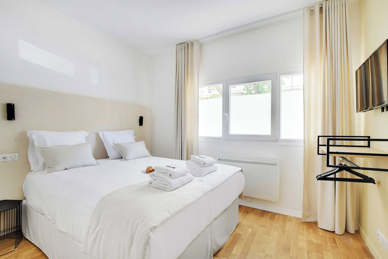 Bedroom 3, Peaceful Studio - 2P - Clignancourt, Paris
