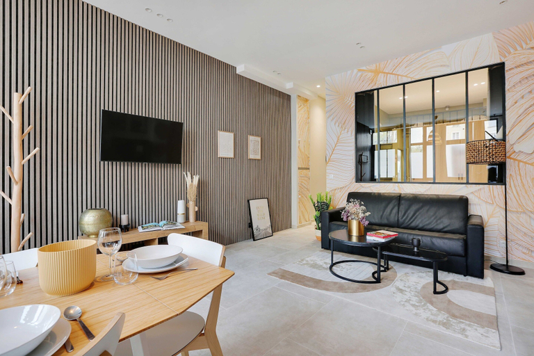 Dining 4, Wonderful Apartment - 1br/5p - Sacre Coeur / Ramey, Paris