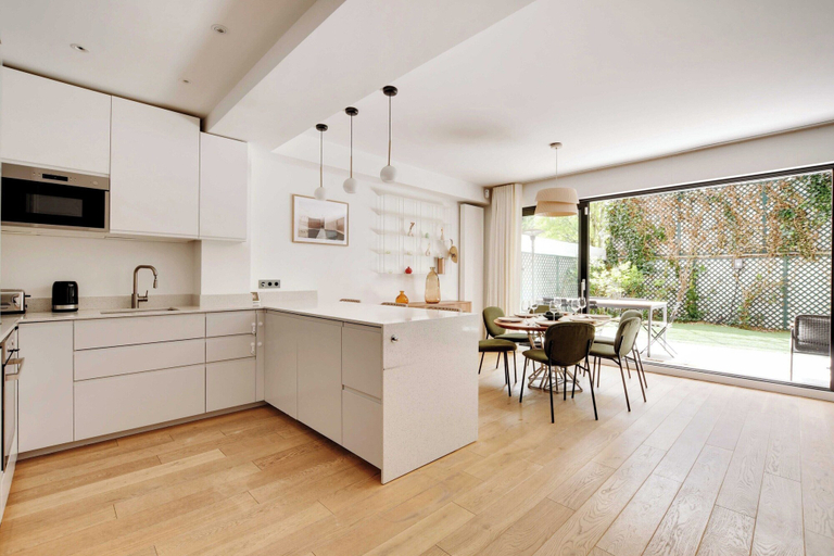 Others 5, Passy / Eiffel Tower - Amazing 2BR with garden , Paris