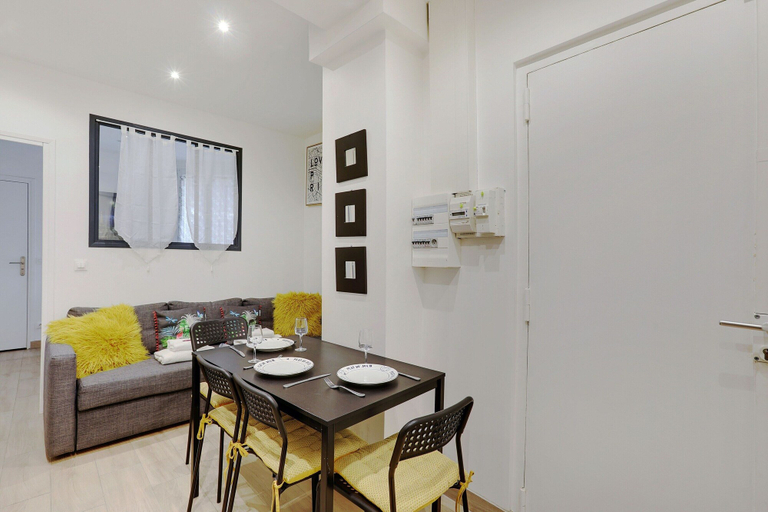 Private kitchen 3, Gorgeous Apartment - 1bdr/4p - Bois Colombes, Hauts-de-Seine
