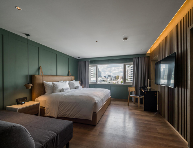 Bedroom 12
