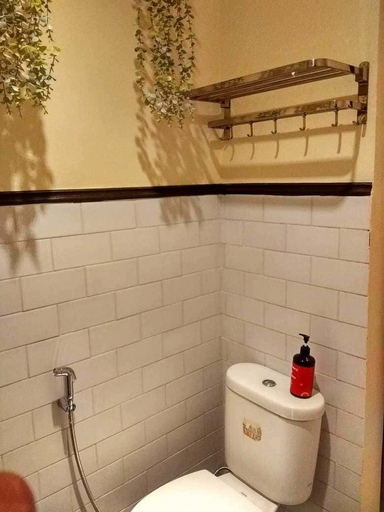 Bathroom 4, Escotel Casa De Luga, South Jakarta