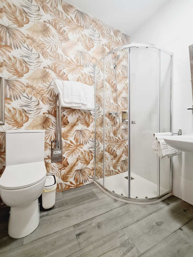 Bathroom 4, Bilbao ROOMS & KITCHEN Irala, Vizcaya