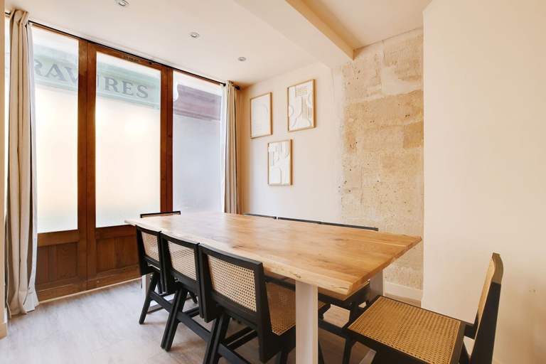 Dining 2, Amazing Duplex - 5br/10p - Montorgueil, Paris