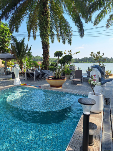 Swimming Pool 4