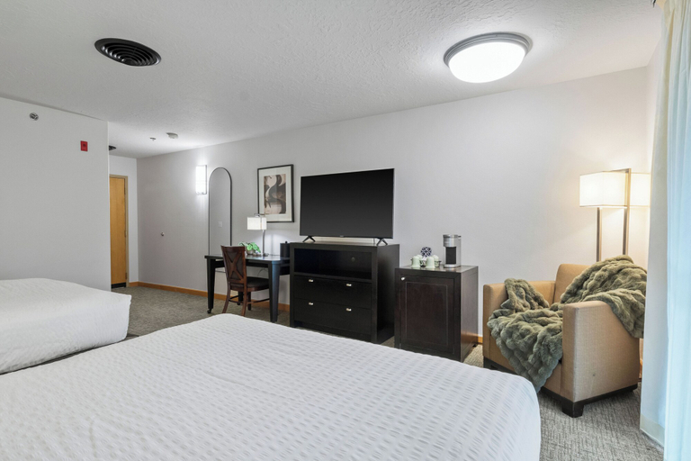 Bedroom 4, Bonneville Hot Springs Resort & Spa, Skamania