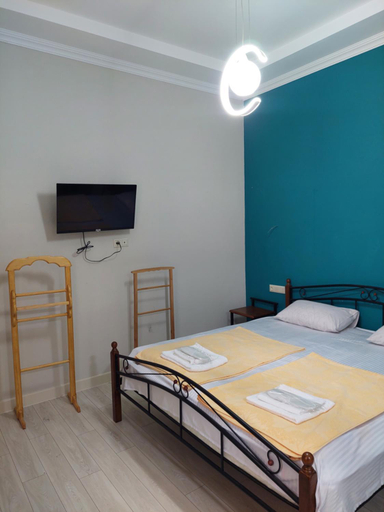 Others 3, Hotel Dika, Kutaisi