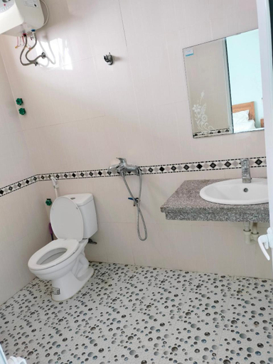 Bathroom, Huong Dung Hotel - Restaurant, Sầm Sơn