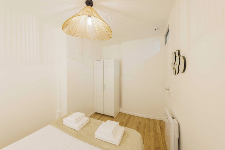 Room 4, Modern Apartment - 2br/6p - Canal St-martin, Paris