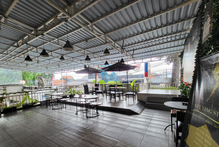 Food & Drinks 4, Koen Panorama by NamRoom, Jakarta Selatan