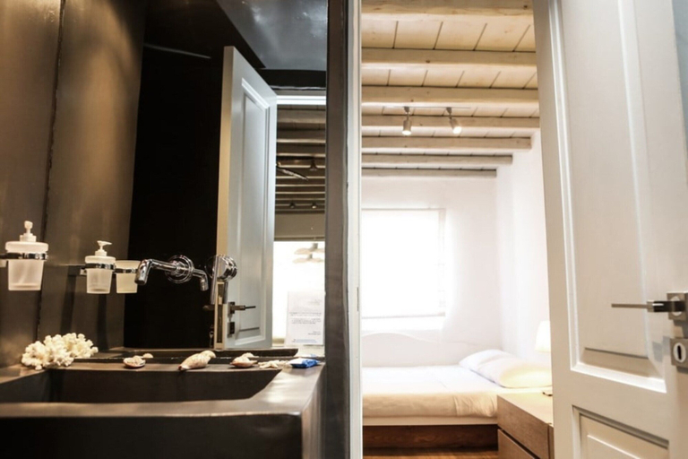 Room 3, Casa di Mare: Luxury and Breathtaking Views in Mykonos, South Aegean