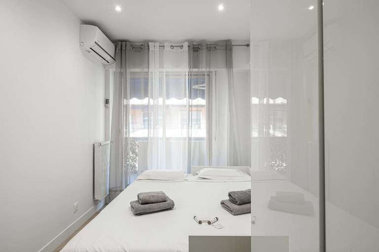 Bedroom 3, Gorgeous apartment - Near Beach - 2BR6p, Alpes-Maritimes