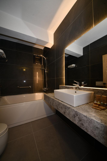 Bathroom 4, 1774 Kazdagi Termal Otel, Edremit