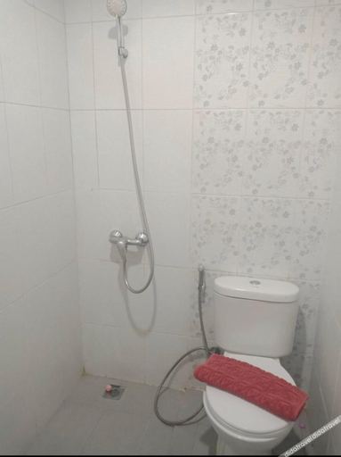 Bathroom 5, Grand Mansion Hotel Blitar, Blitar