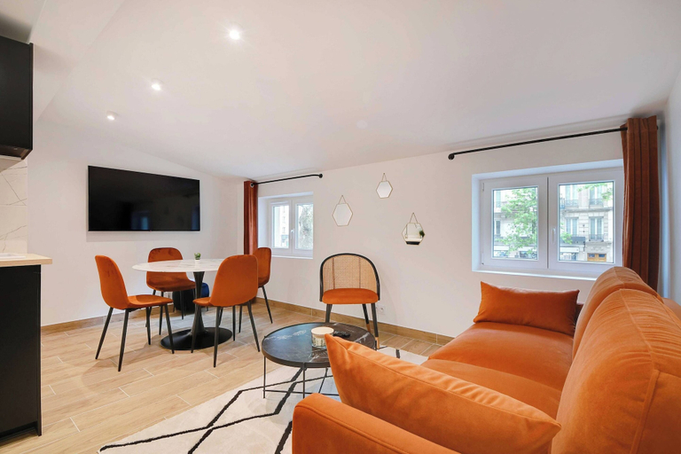 Others 4, Welcoming apartment -1BD/4P - 18th arrd, Paris