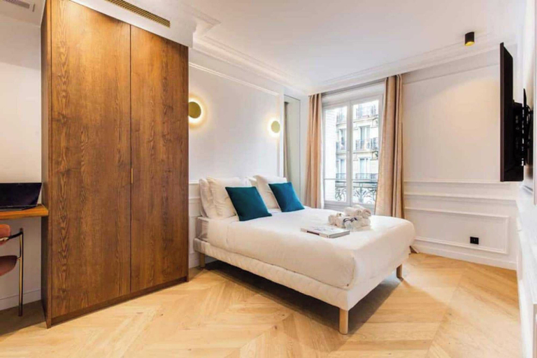 Bedroom 2, Appartement Newly Rebuilt by Architect Lafayette/gare du Nord, Paris