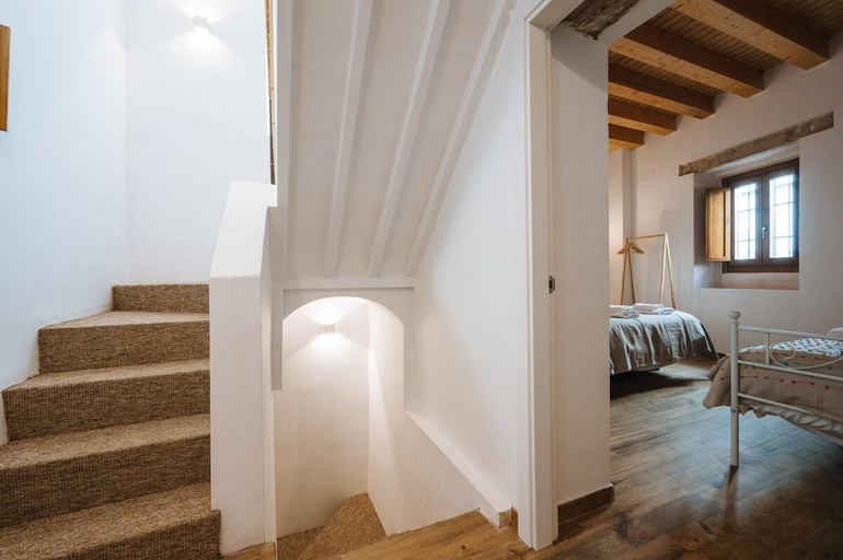 Bedroom 2, Preciosa Casa Renovada Centro Histórico 11 persona, Sevilla
