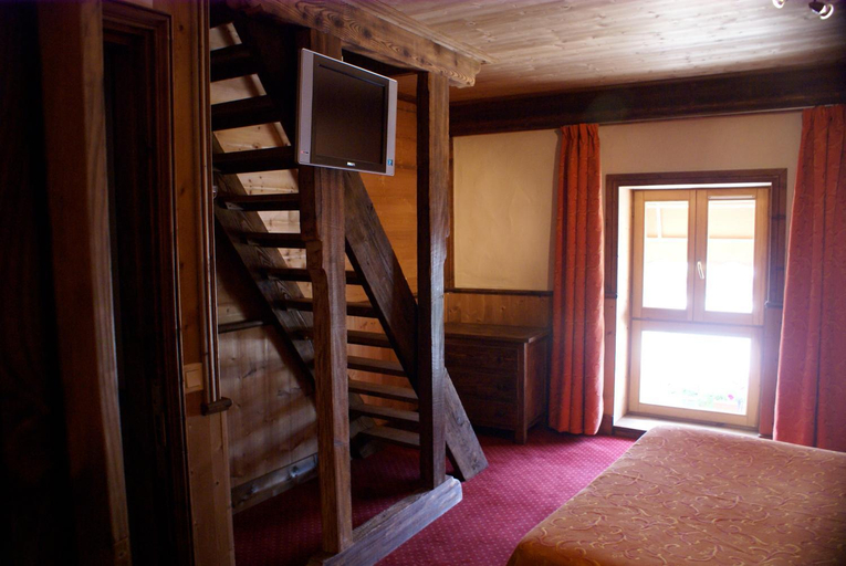 Bedroom 5