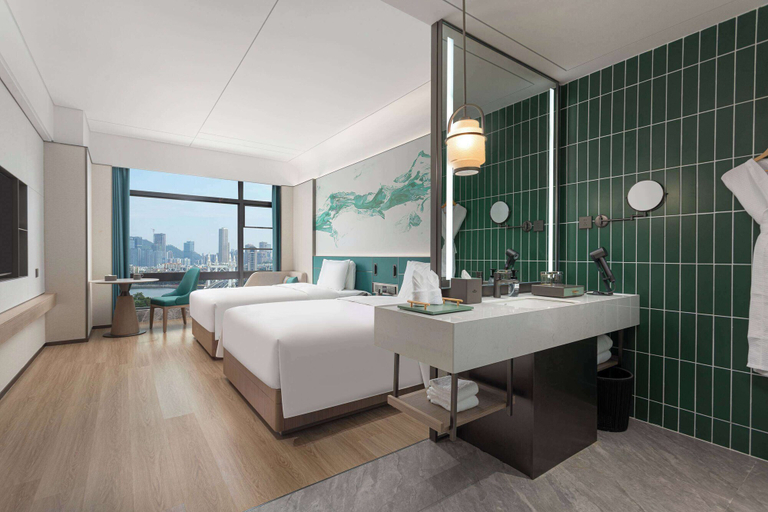 Bathroom 5, Wingate By Wyndham Zhuhai Gongbei Port, Zhuhai