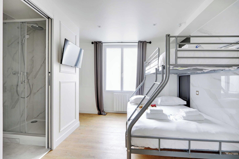 Room 4, Comfortable Studio - 3P - Republique, Paris