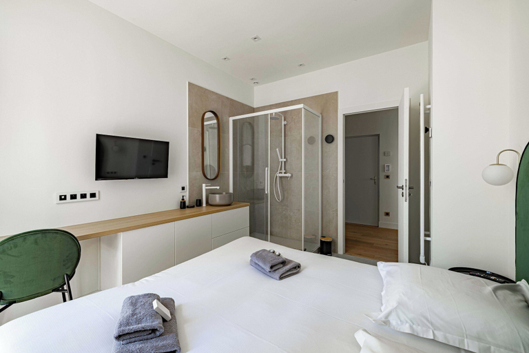 Room 5, Superb Apartment in the Heart of Cannes, Alpes-Maritimes