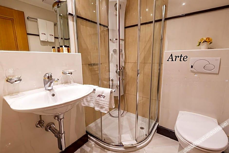 Bathroom 4, Hotel Arte, Maloja