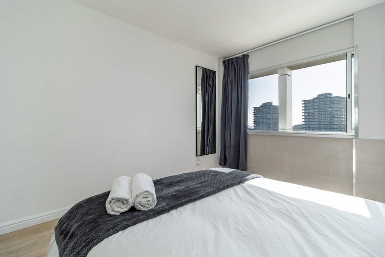 Bedroom 3, 1 Bedroom Apartment - Seapoint, City of Cape Town