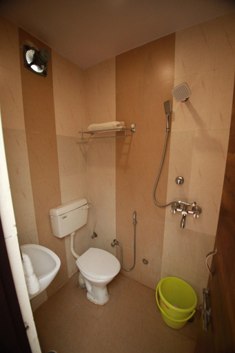 Bathroom 4, Hotel Aishwarya Inn, Jaipur