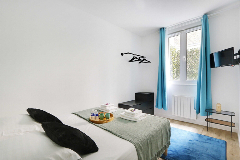 Room 4, Chic Apartment With Garden -2br/6p- Saint-lambert, Paris