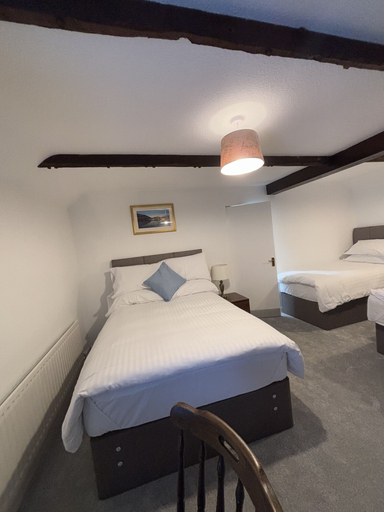 Bedroom 3, Yak & Yeti Hotel, Shropshire